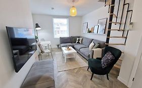 Koselig Properties